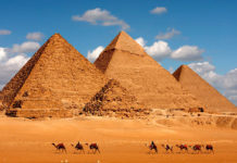 пирамиды Гизы фото