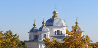 Казанский монастырь в Ярославле