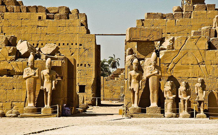 Луксорский храм в Луксоре